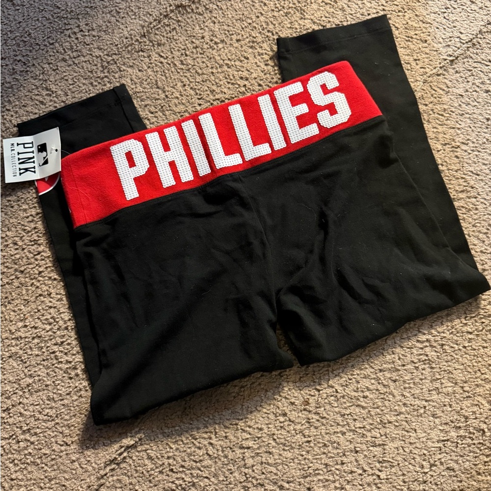 VS PINK PHILLIES YOGA CAPRI LEGGINGS